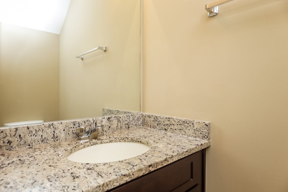 Building Photo - 457 Highland Falls Dr