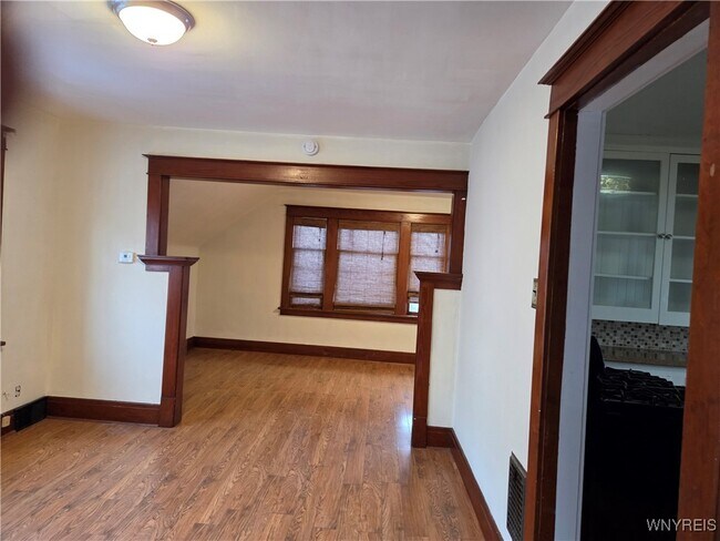 Building Photo - 212 Newburgh Ave