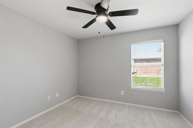 Building Photo - 4018 Hillhaven Dr