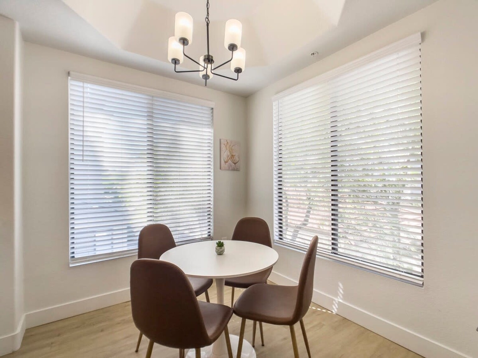 Building Photo - 14201 N 70th Way