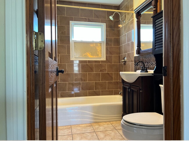 Hall bath - 8431 W 135th St