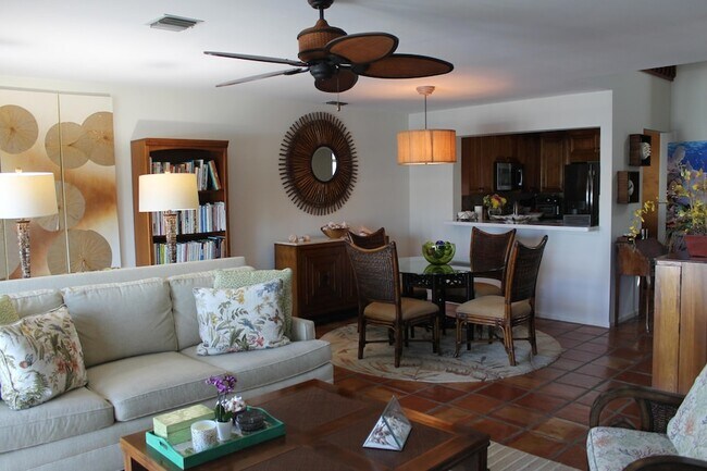 Building Photo - 1120 Ocean Dunes Cir