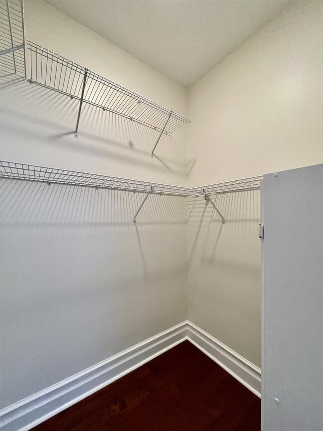 Building Photo - 160 Palmetto Rd