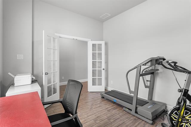 Building Photo - 2304 Clancy Dr