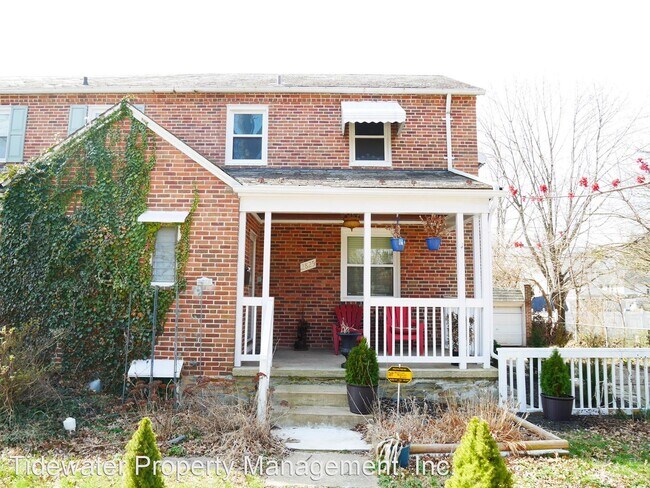 Primary Photo - 3 br, 2.5 bath House - 2825 Harview Ave