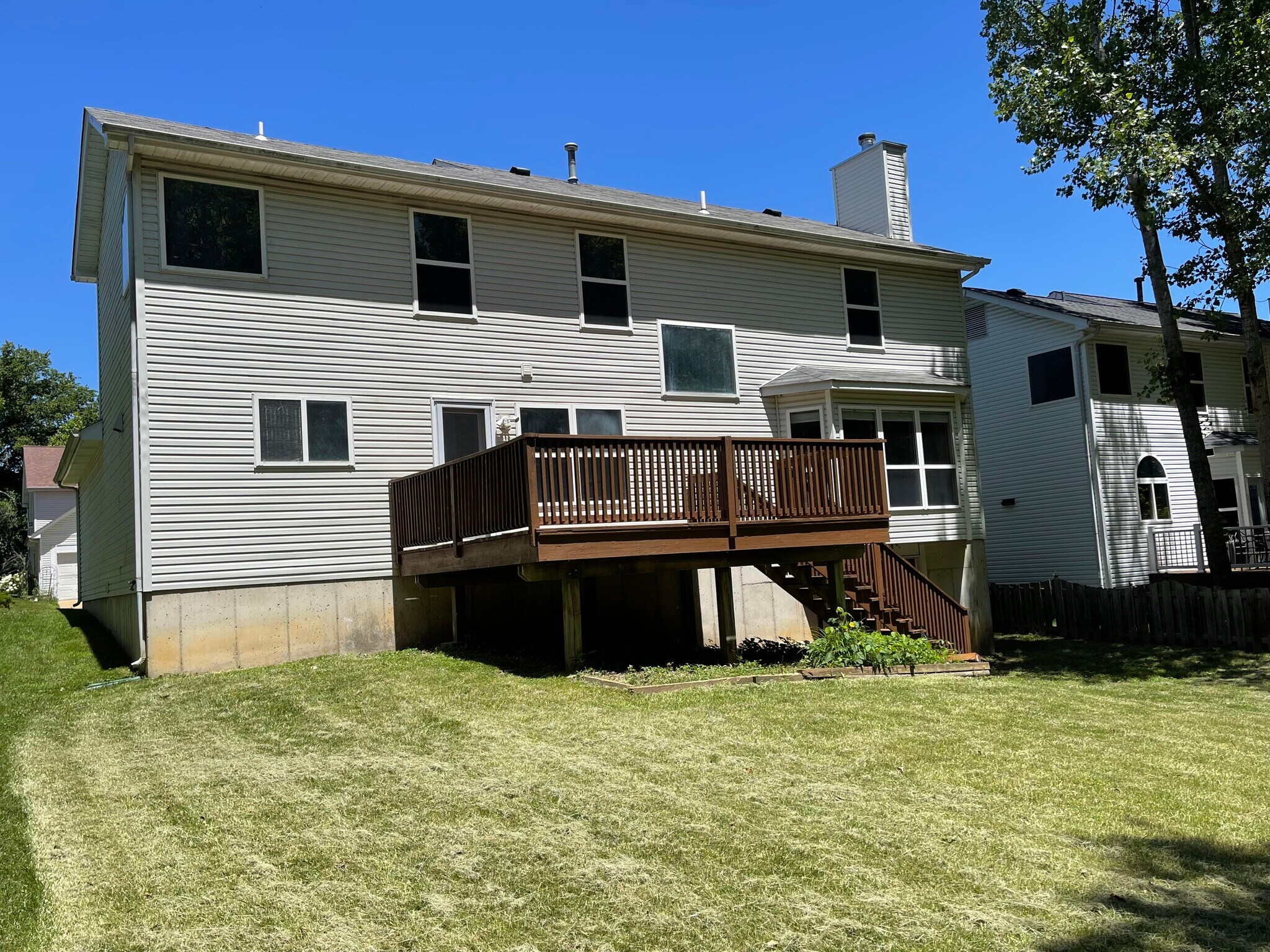 Building Photo - 636 Canary Estates Dr