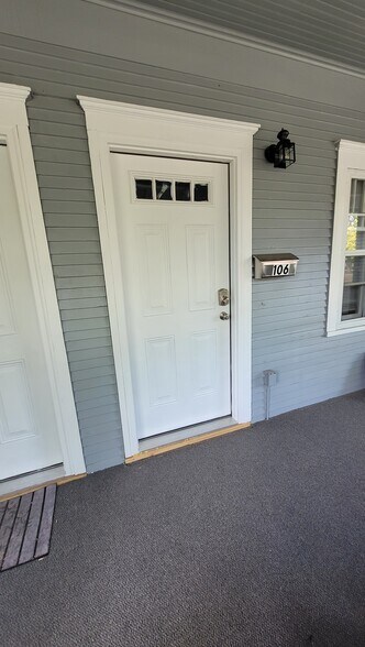 Front Door - 106 12th St N