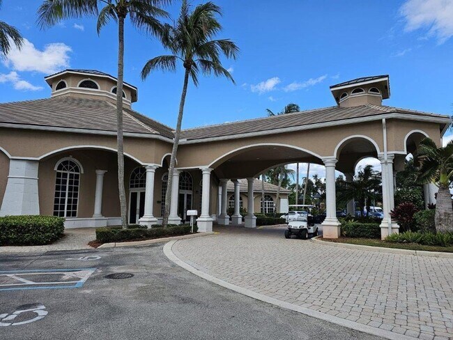 Building Photo - 2345 Spanish Wells