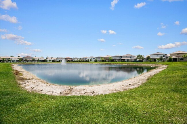 Building Photo - 8239 Tailshot Ct