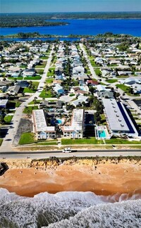 Building Photo - 2790 Ocean Shore Blvd