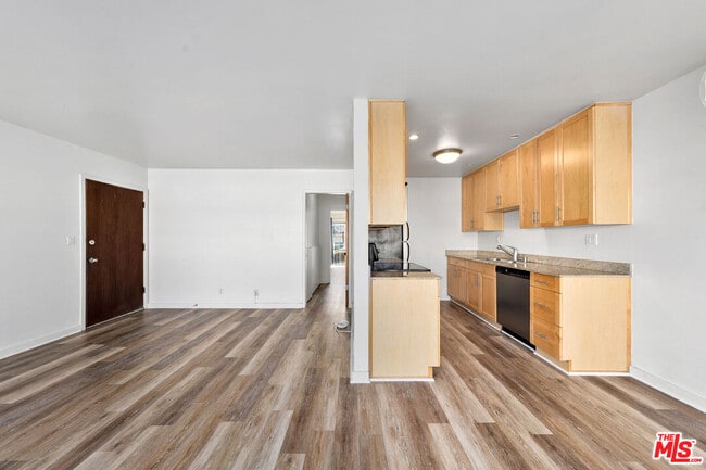 Building Photo - 11670 Iowa Ave