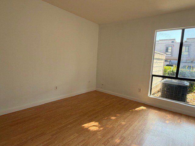 Building Photo - 9120 Gramercy Dr