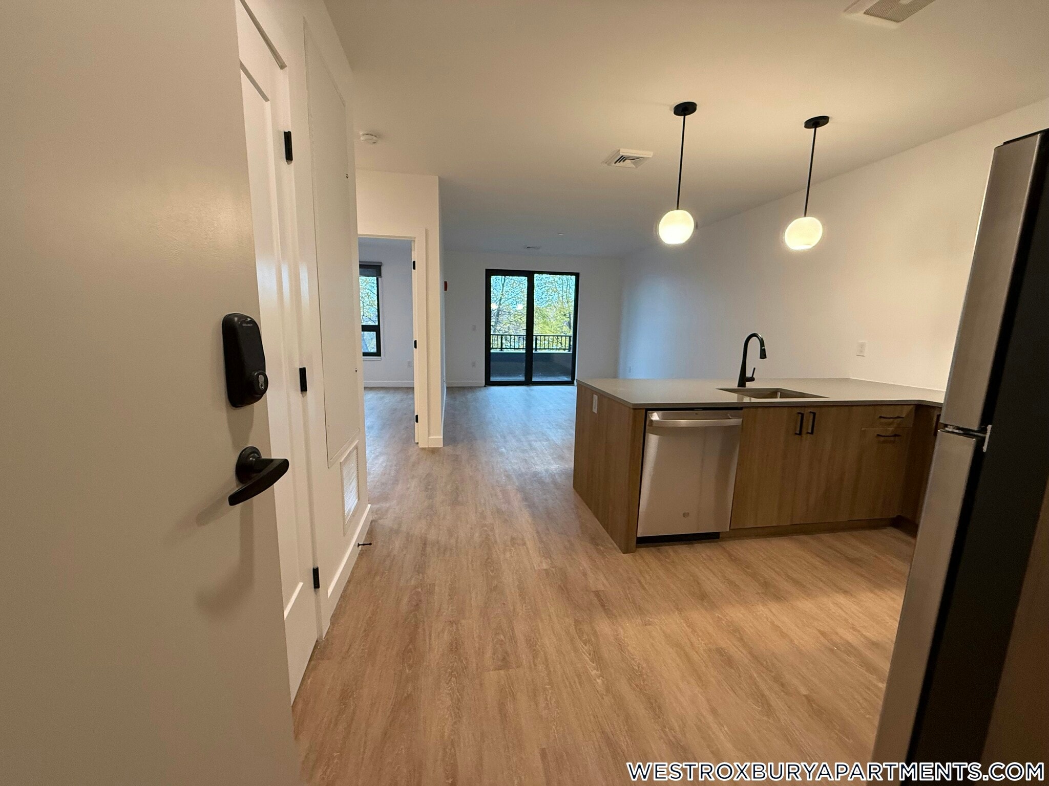 Building Photo - 199 Gardner St