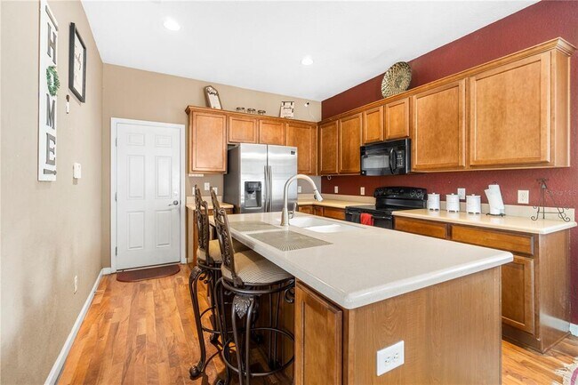 Building Photo - 4199 SW 46th Ct