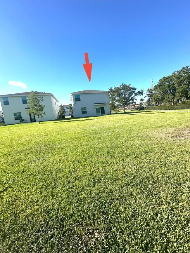 Building Photo - 4518 Dow Ln