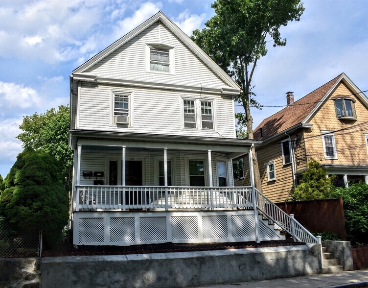 Primary Photo - 176 Poplar St