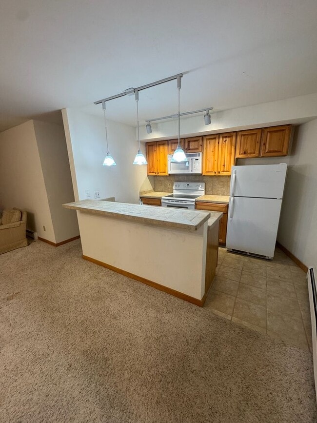 Building Photo - Classic Vail Retreat with 2 Kitchens, Loft Office, and 2-Car Garage