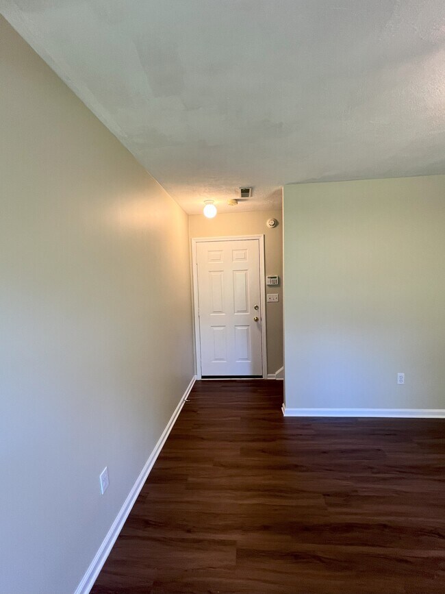 Basement Room View1 - 2445 Park Ave