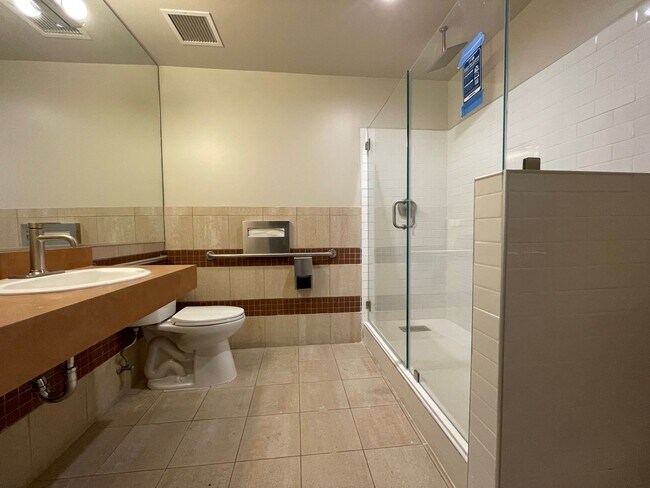 Building Photo - LOS GATOS - DOWNTOWN LOFT RESIDENCE