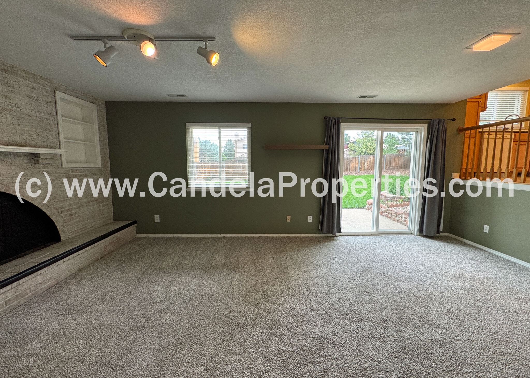 Building Photo - 8038 Horizon Dr