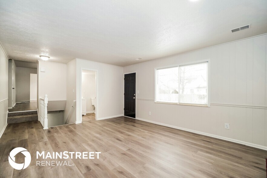 Building Photo - 1722 Blue Ash Pl