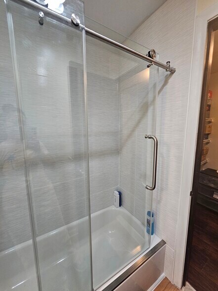 Building Photo - 91 Country Squire Drive Unit G
