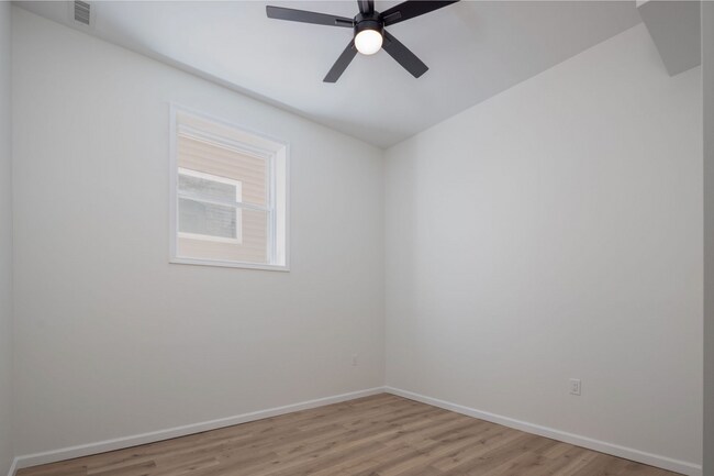 Building Photo - 3250 Lorain Ave