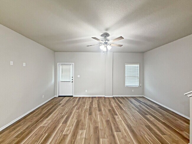 Building Photo - 258 Marigold Pl