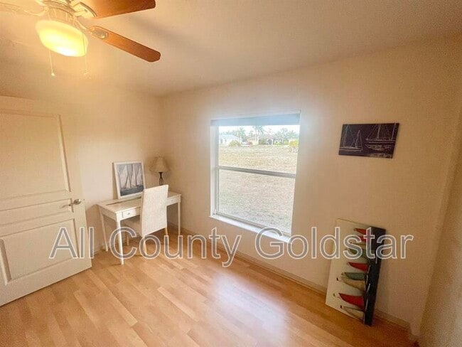 Building Photo - 9 Medalist Way