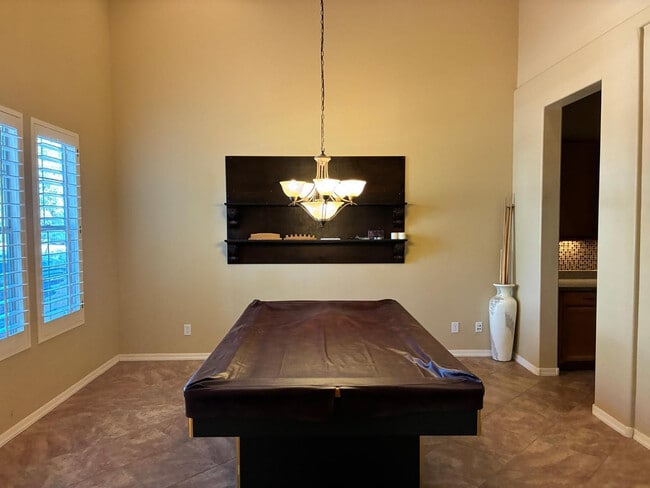 Building Photo - 20973 W Cora Vista