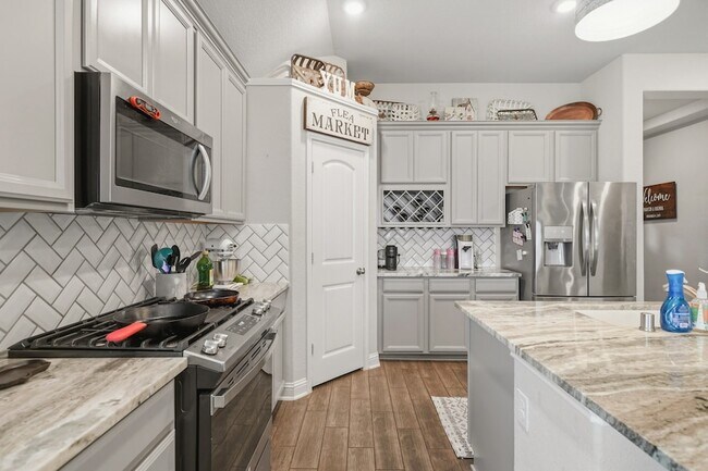 Building Photo - 5338 Regal Gem Ln