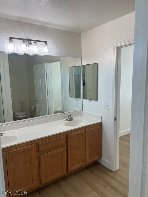 Building Photo - 6940 Canary Ivy Way