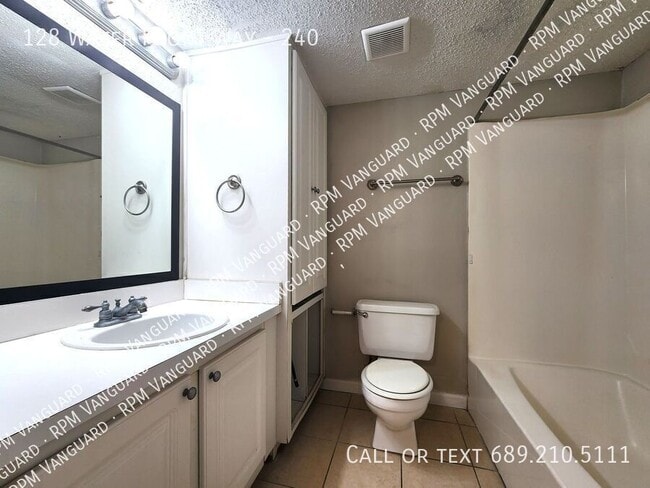 Building Photo - 128 Water Front Way