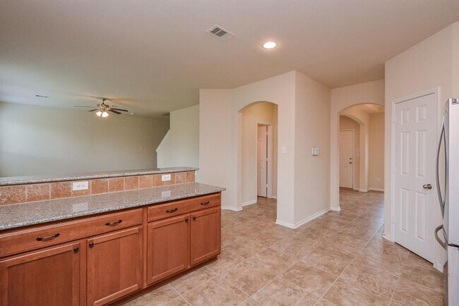 Building Photo - 3238 Upland Spring Trace