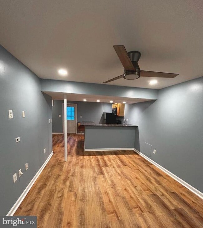 Building Photo - 5415 Chillingham Pl