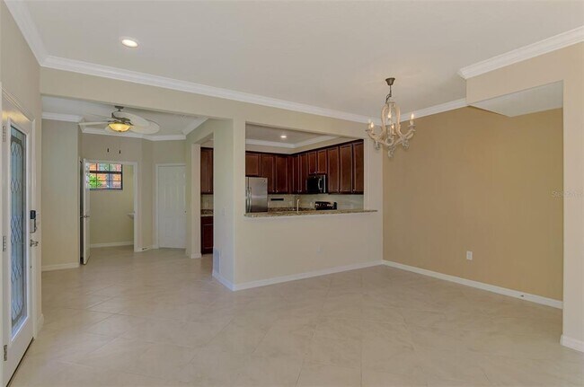 Building Photo - 20210 Lagente Cir