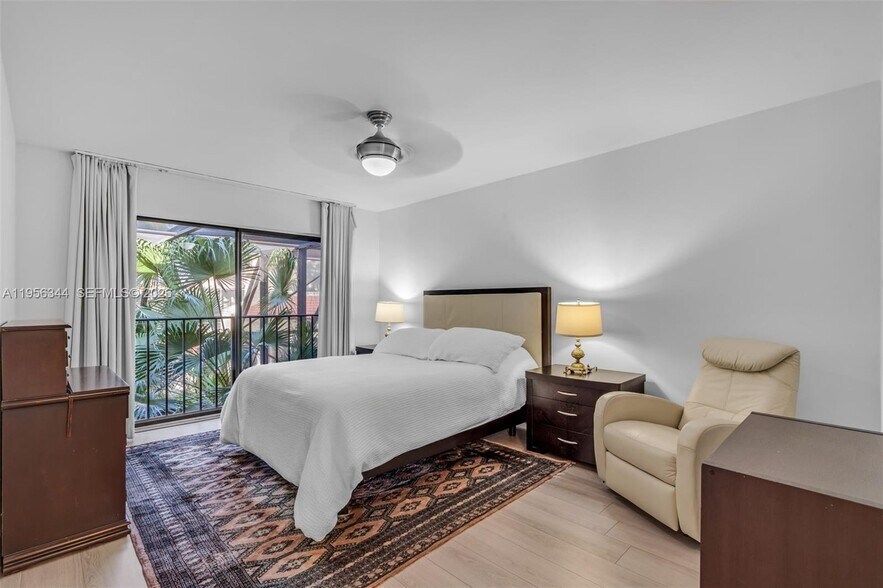 Building Photo - 3430 Torremolinos Ave