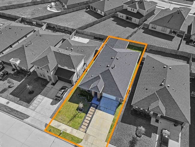 Building Photo - 29903 Violet sky Wy