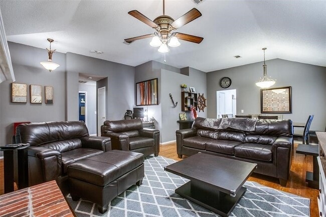 Building Photo - 1309 Aspen Ln