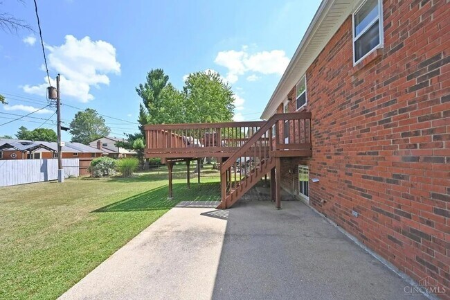 Building Photo - 8608 Linderwood Ln