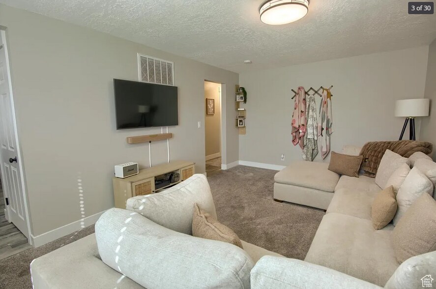 Building Photo - 2672 W 5750 S