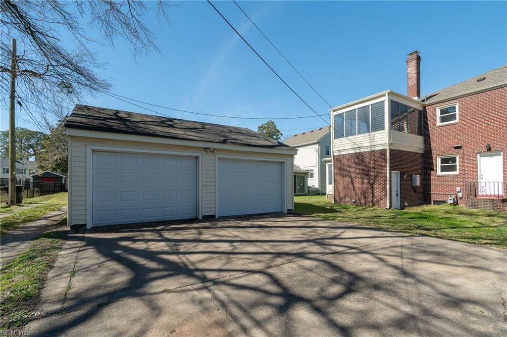 Building Photo - 501 Sussex Dr