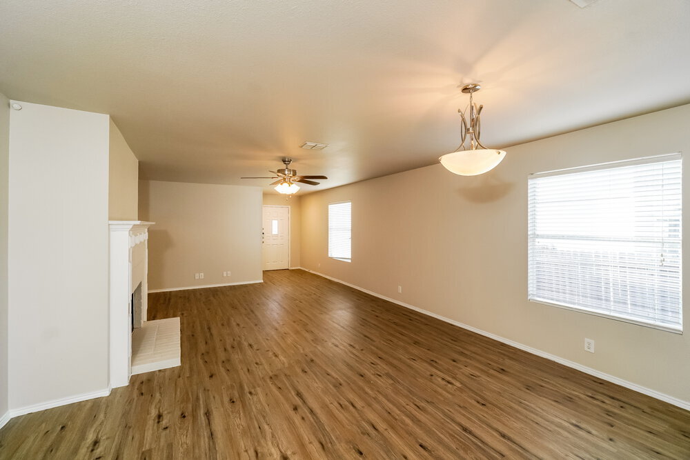 Building Photo - 120 Bay Willow