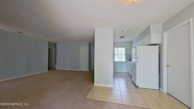 Building Photo - 2624 Pheasant Ct