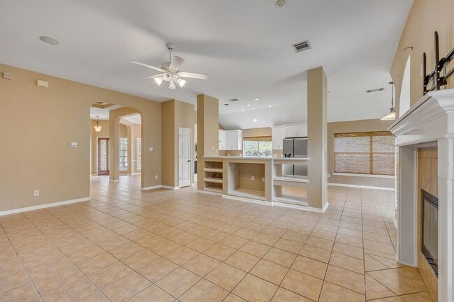 Building Photo - 2726 Grimes Ranch Rd