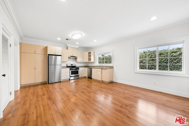 Building Photo - 14654 Gault St