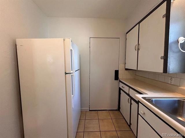 Building Photo - 2265 S Humboldt St