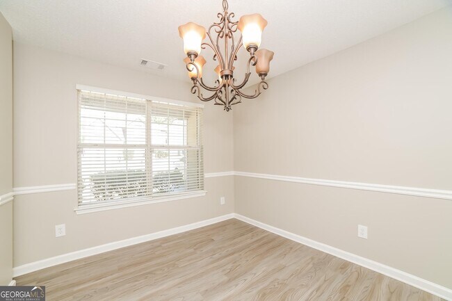 Building Photo - 6801 Fireside Ln