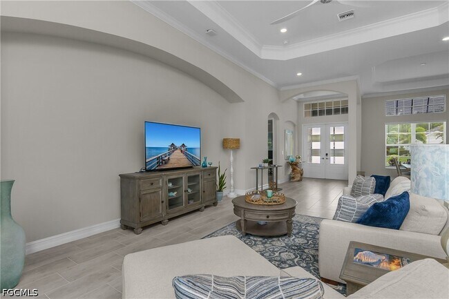 Building Photo - 14870 Blue Bay Cir