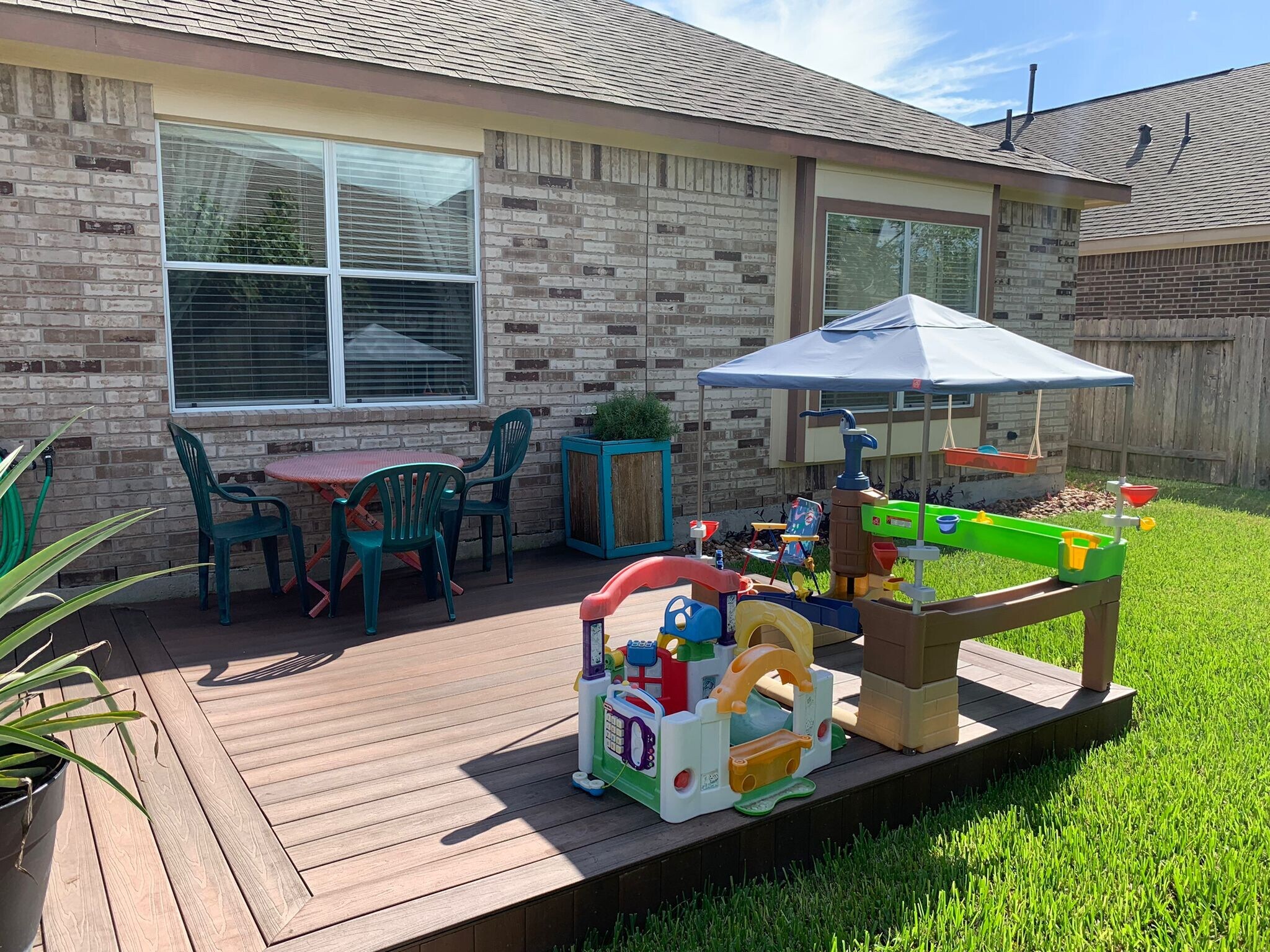 Building Photo - 2898 Torano